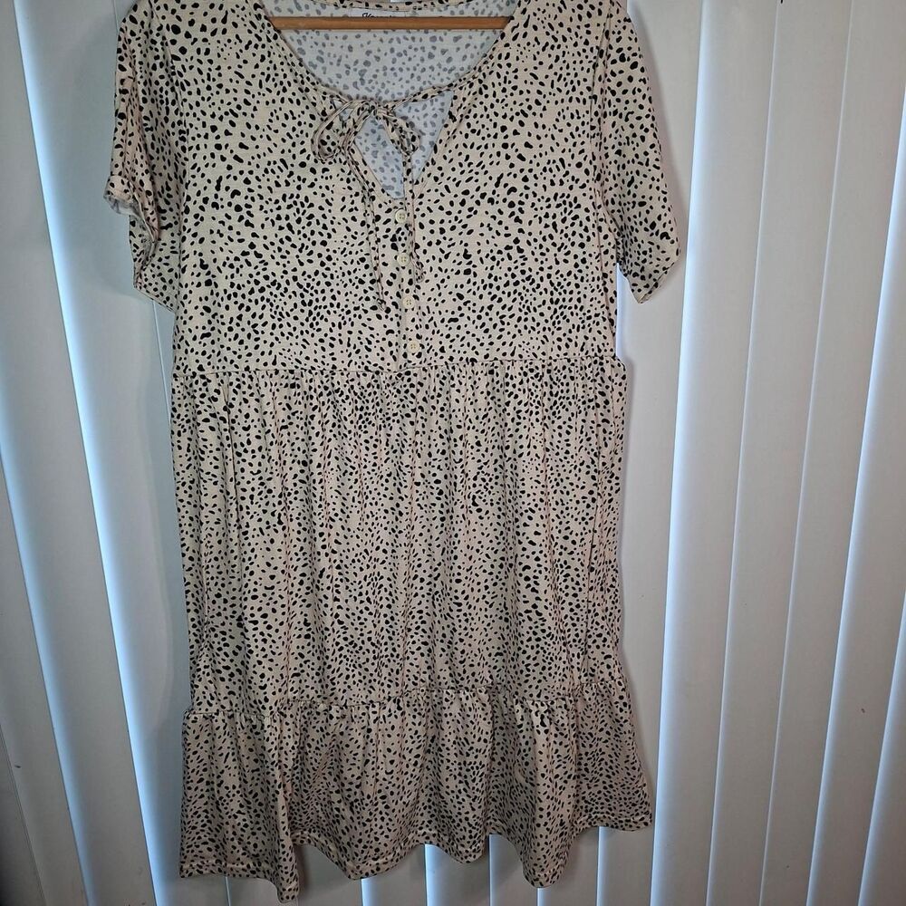 Kojooin Women's Tan and Cream Dress